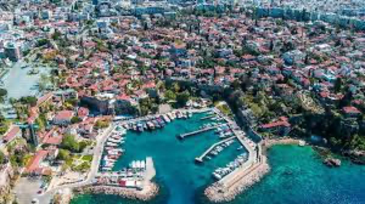 Antalya gezi ve konaklama görseli